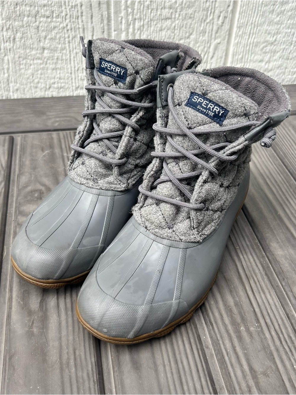 Sperry Gray Duck Boots Women’s 7.5